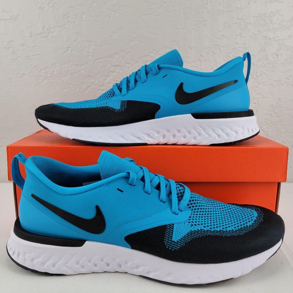 Mens Nike Odyssey React 2 Flyknit Running Shoe